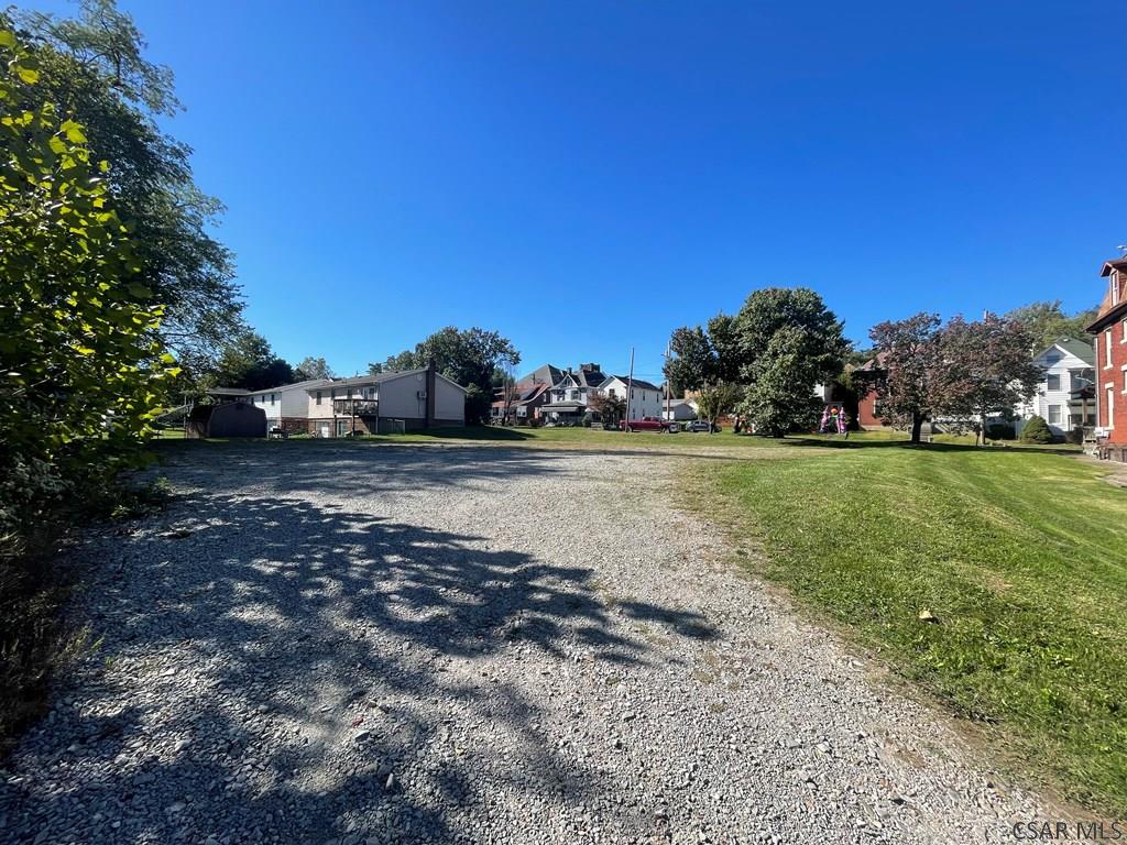 South 8th Street Connellsville, PA 15425 - Photo 2 of 6