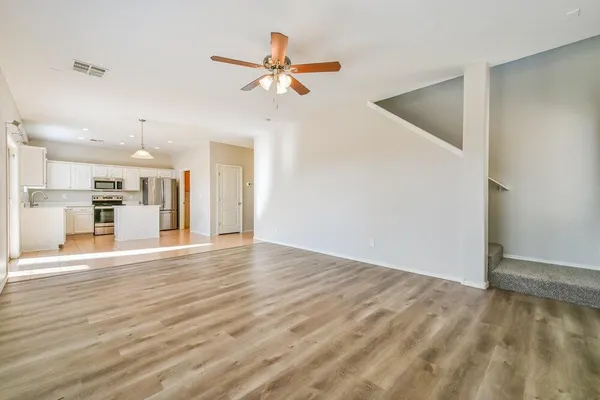 $2,125 | 28779 North Spur Drive, San Tan Valley, AZ 85143