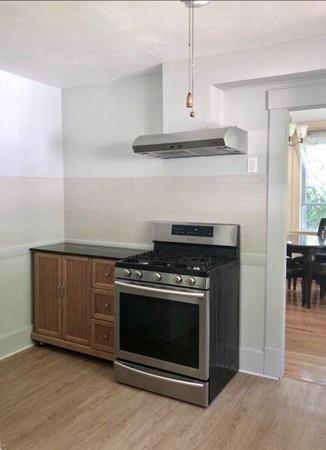 126 Carroll Street Springfield, MA 01108 - Photo 14 of 32 Gallery Image 14