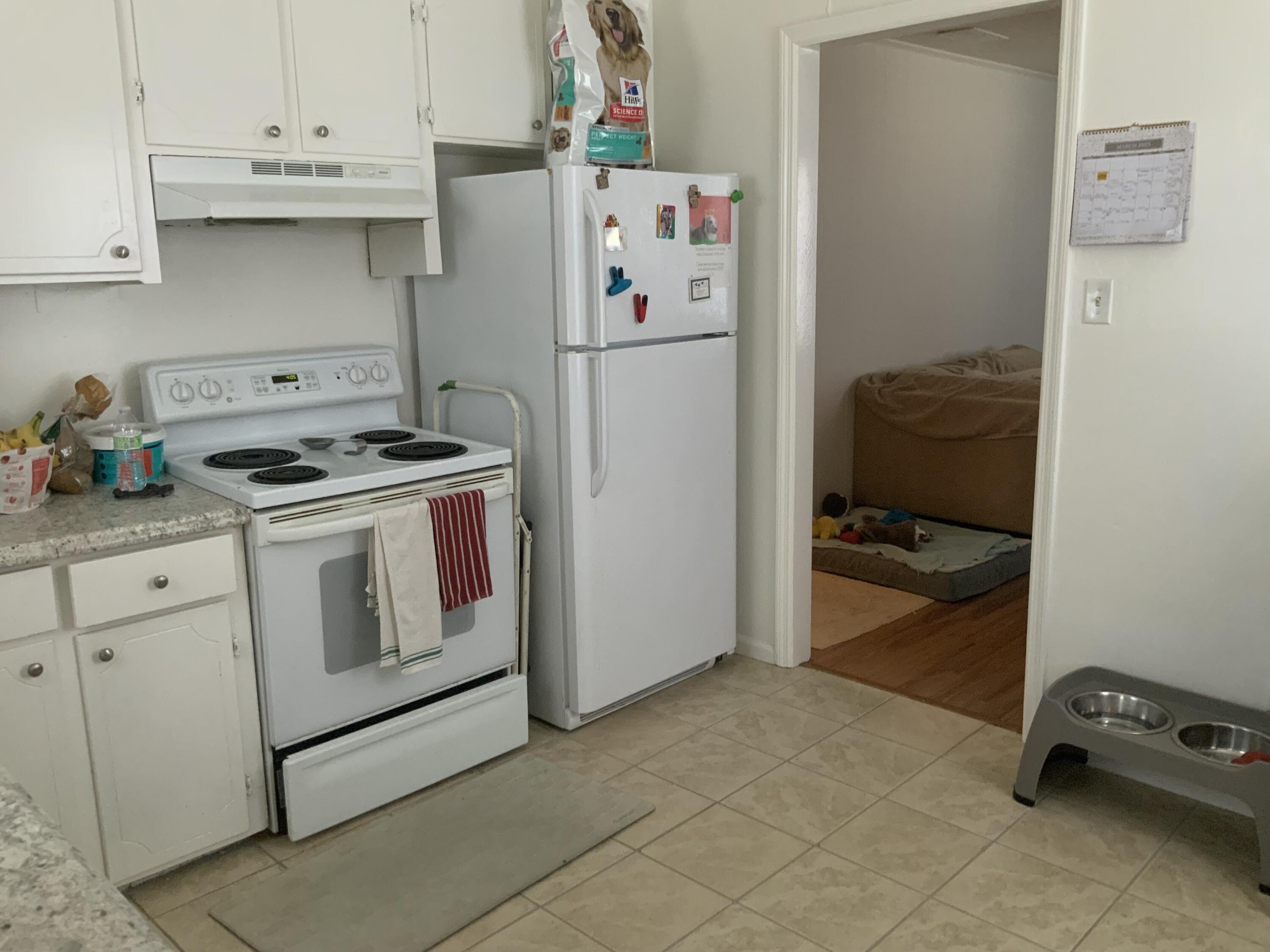 247 Fleming Road Charleston, SC 29412 - Photo 3 of 23 Unit A Kitchen
