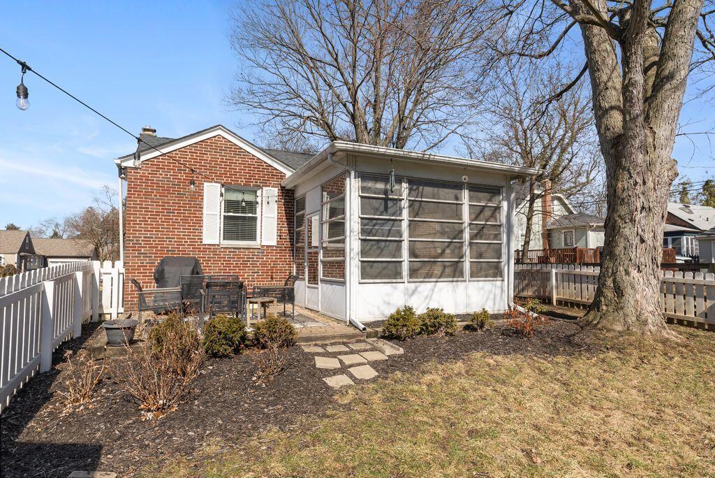 429 East Beaumont Road Columbus, OH 43214 - Photo 58 of 61 Rear Exterior