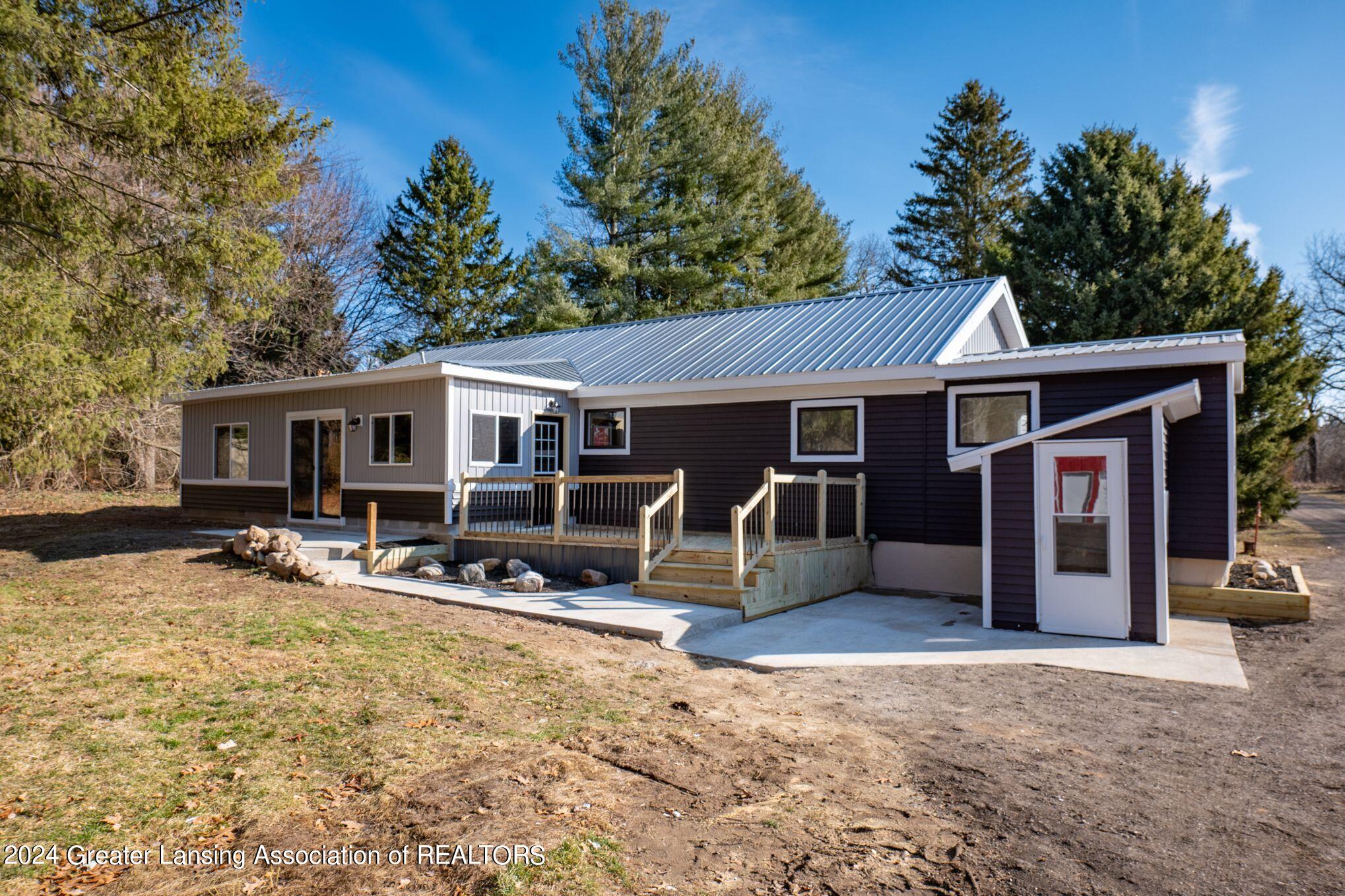 10890 Easton Road Rives Junction, MI 49277 - Photo 27 of 33 Back