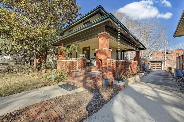 $449,000 | 3723 Madison Avenue, Kansas City, MO 64111