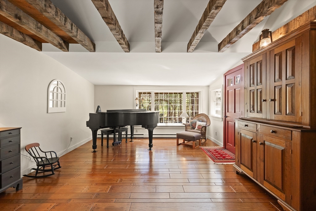 11 Hemlock Road Boxford, MA 01921 - Photo 16 of 42 Gallery Image 16