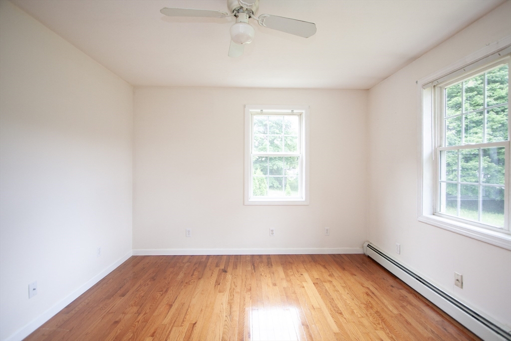 83 Ernest Avenue Worcester, MA 01604 - Photo 13 of 21