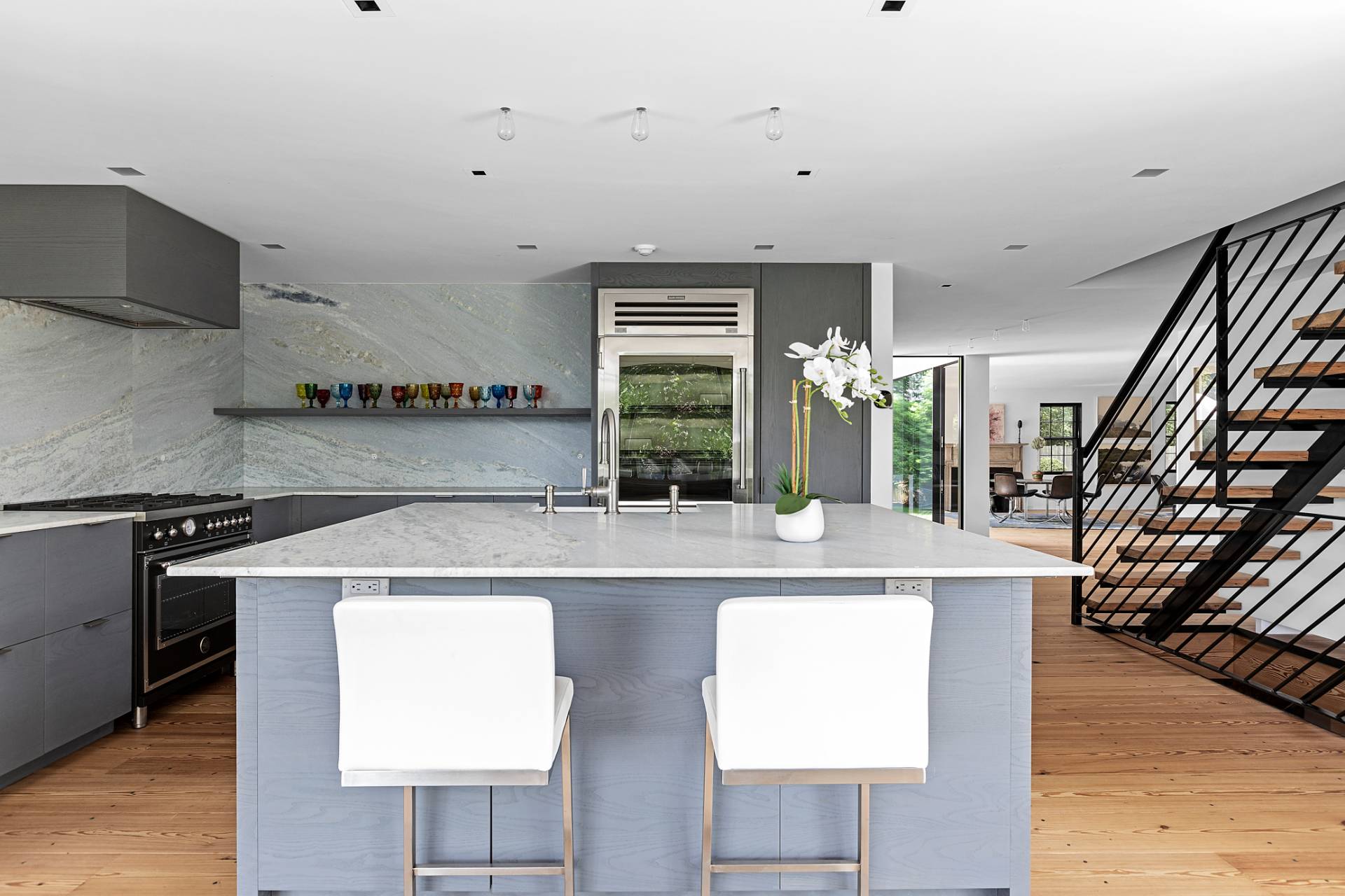 558 Ocean Road Bridgehampton, NY 11932 - Photo 14 of 50