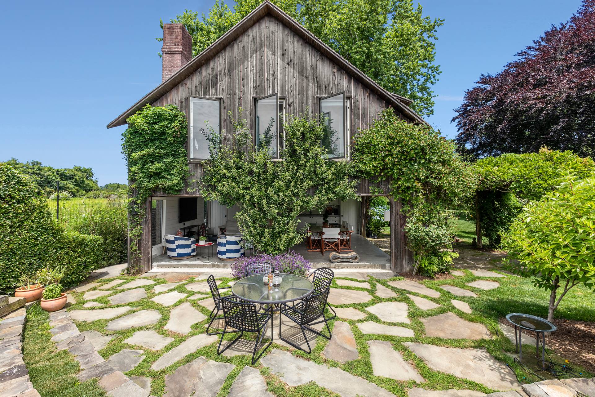 558 Ocean Road Bridgehampton, NY 11932 - Photo 32 of 50