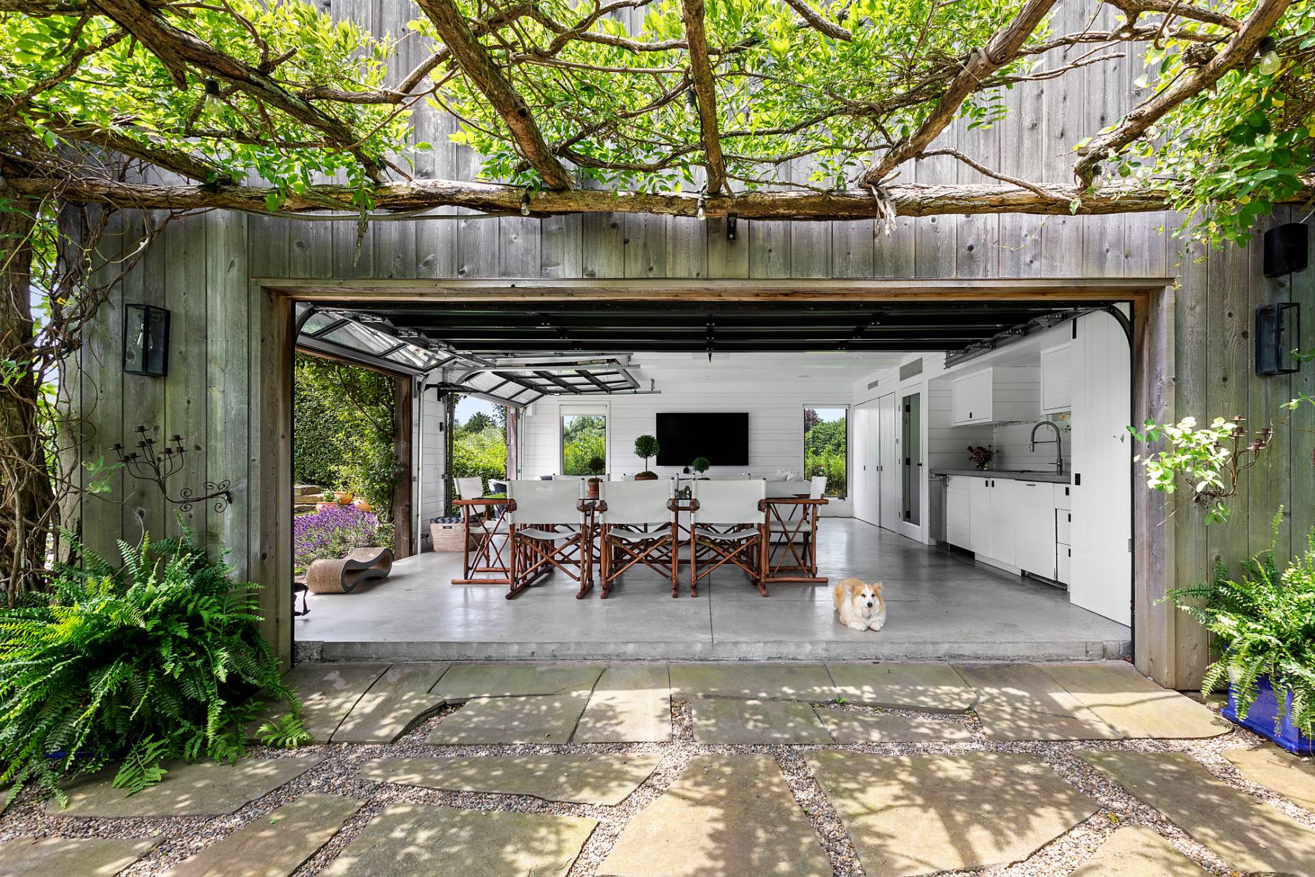 558 Ocean Road Bridgehampton, NY 11932 - Photo 34 of 50