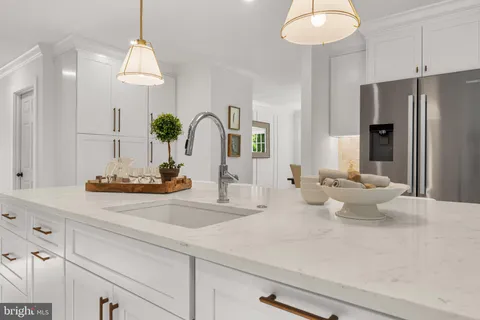 $1,495,000 | 2 Barrister Court, Haverford, PA 19041