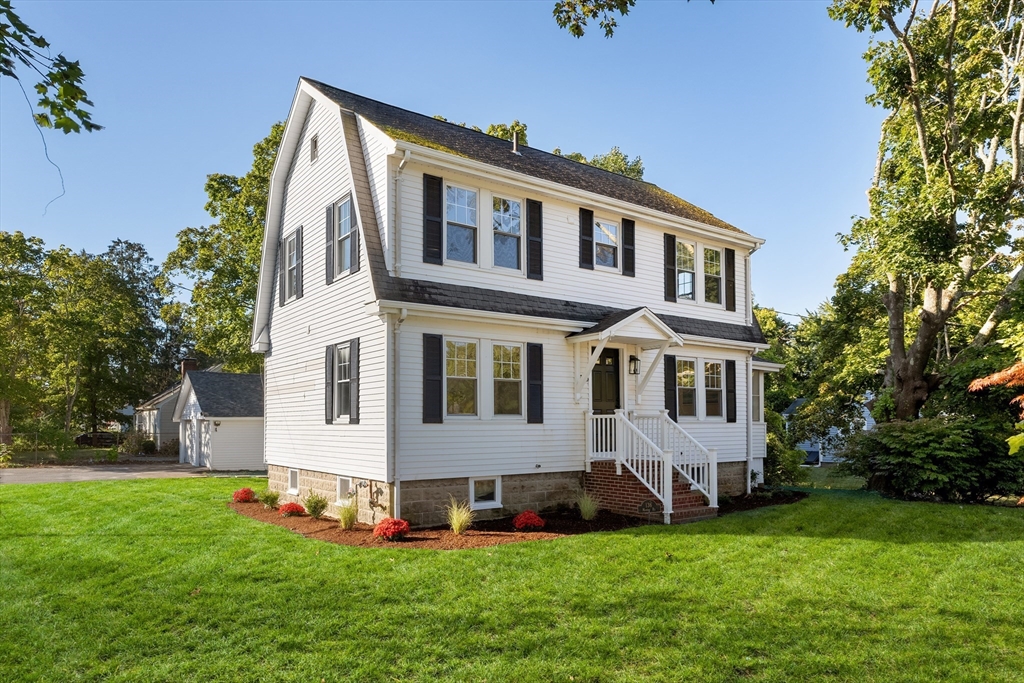 136 Marion Road Wareham, MA 02571 - Photo 2 of 35 Gallery Image 2