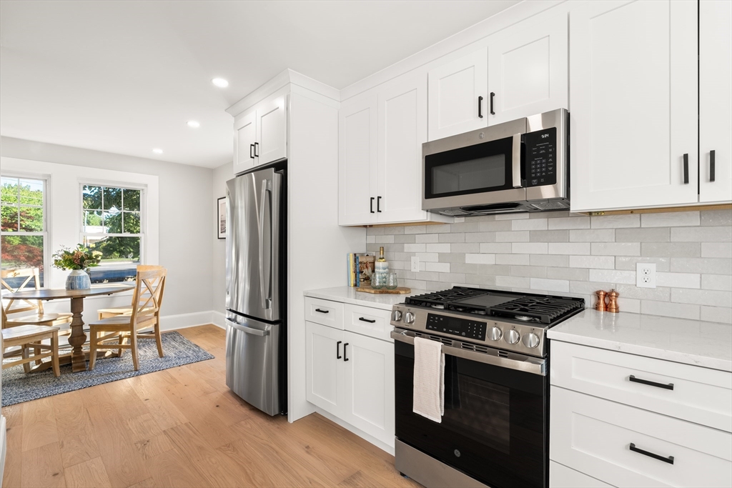 136 Marion Road Wareham, MA 02571 - Photo 6 of 35 Gallery Image 6