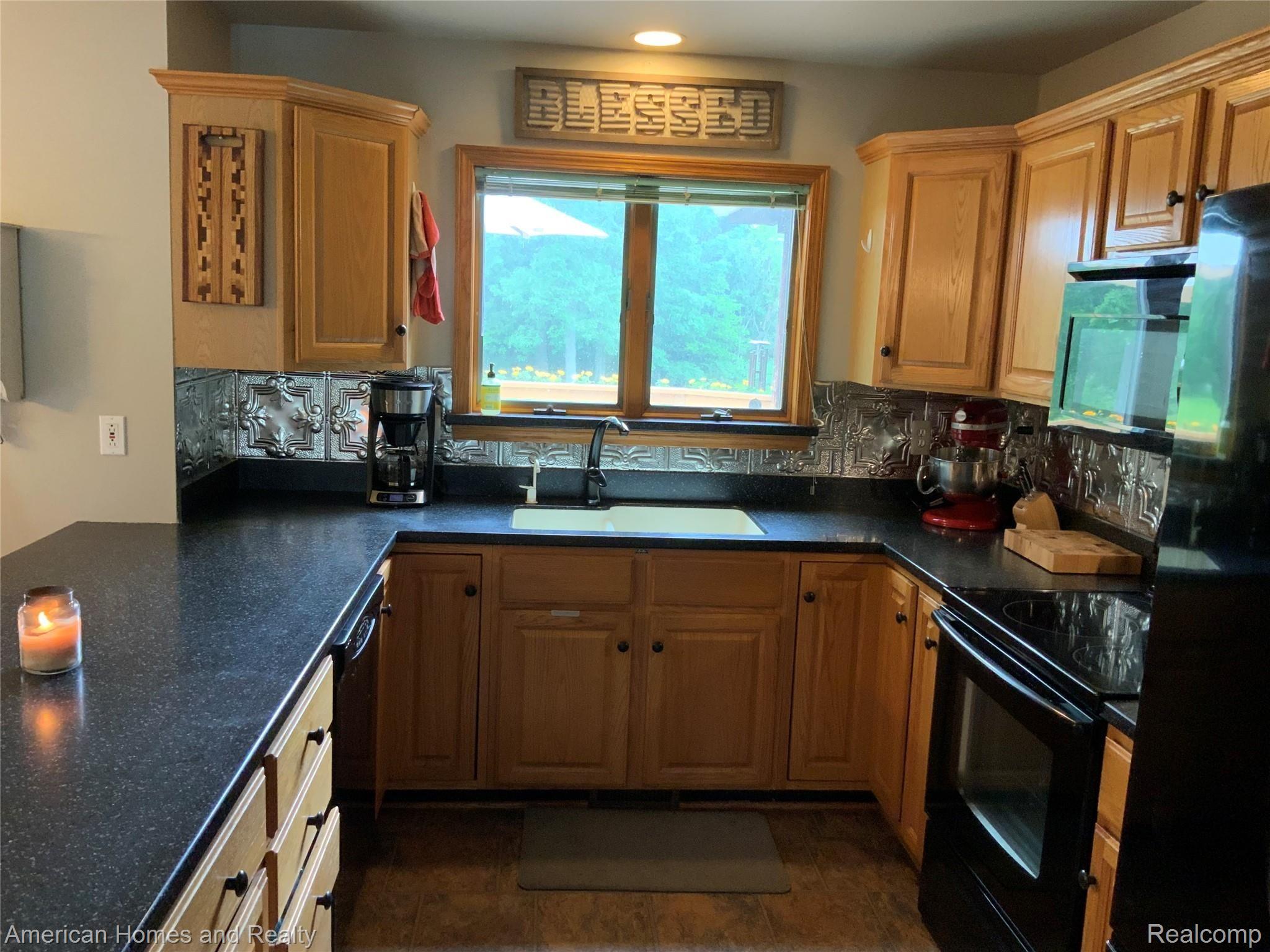 4321 Skelton Road Columbiaville, MI 48421 - Photo 18 of 86 C1C320D2-8037-49C1-B66D-9A82D33AE617.jpeg