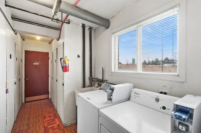 $1,250,000 | 3404 Salem Walk, Northbrook, IL 60062