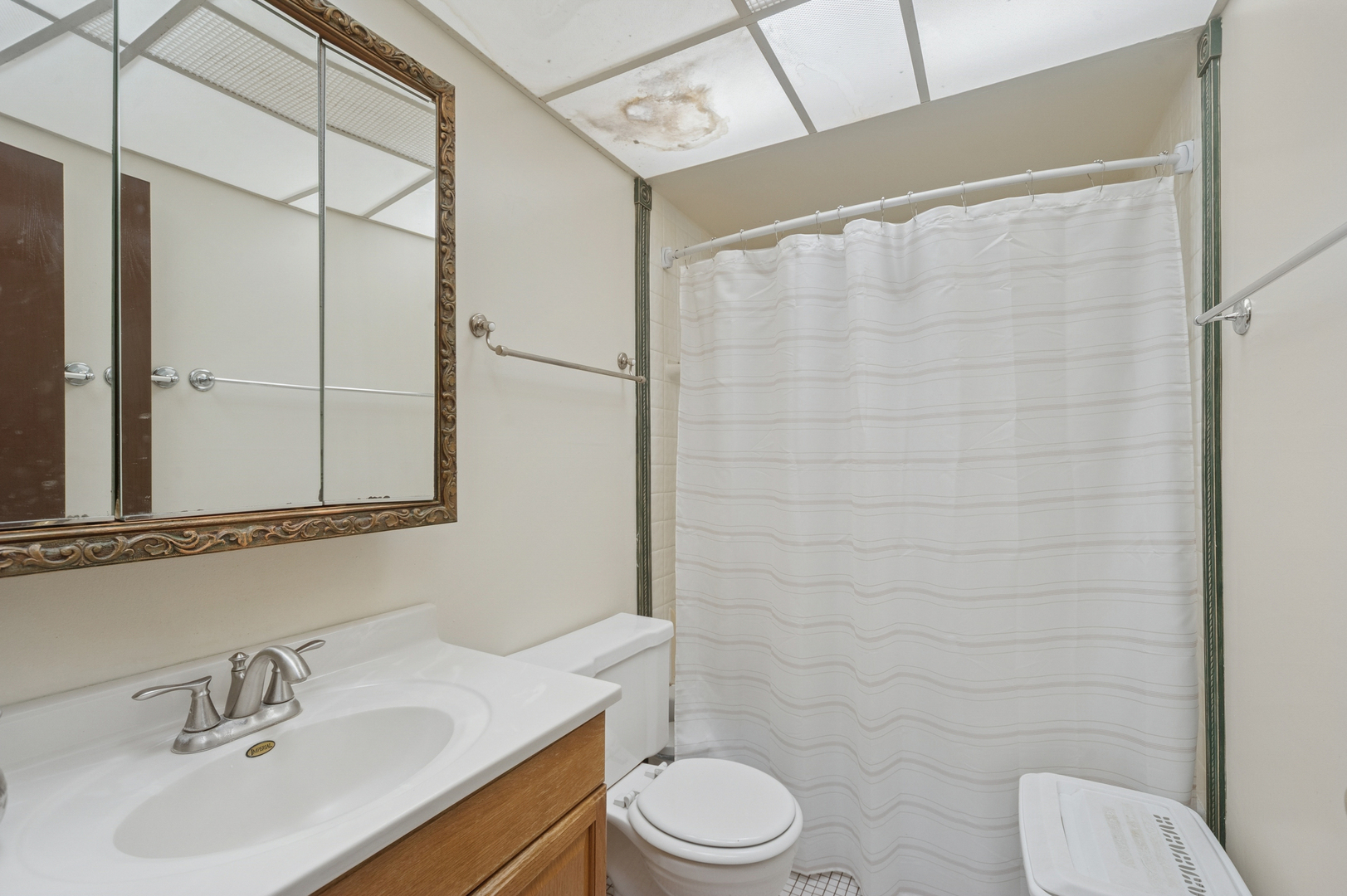 3404 Salem Walk Northbrook, IL 60062 - Photo 5 of 20