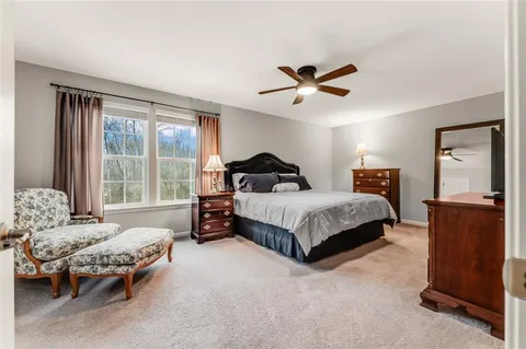 $550,000 | 1017 Blackhawk Drive, Valencia, PA 16059