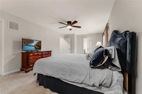 $550,000 | 1017 Blackhawk Drive, Valencia, PA 16059