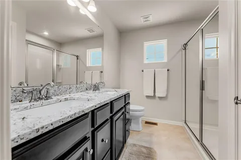 $550,000 | 1017 Blackhawk Drive, Valencia, PA 16059