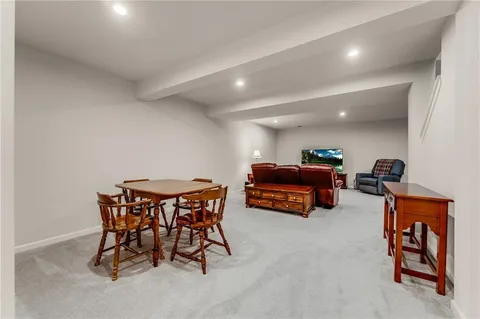 $550,000 | 1017 Blackhawk Drive, Valencia, PA 16059