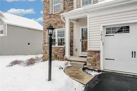 $550,000 | 1017 Blackhawk Drive, Valencia, PA 16059