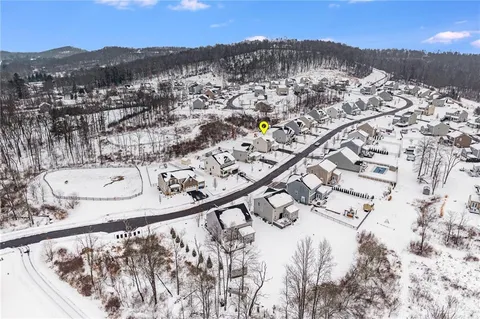 $550,000 | 1017 Blackhawk Drive, Valencia, PA 16059