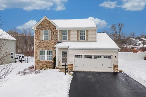 $550,000 | 1017 Blackhawk Drive, Valencia, PA 16059