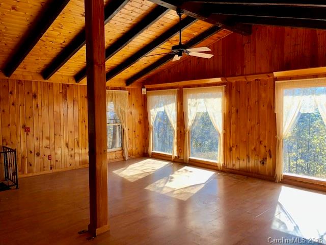 147 Lucerne Strasse Road Marion, NC 28752 - Photo 6 of 26 Gallery Image 6