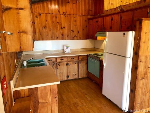 147 Lucerne Strasse Road Marion, NC 28752 - Photo 7 of 26 Gallery Image 7