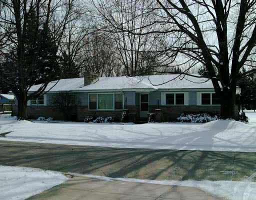 1719 Mayflower Road Fort Wayne, IN 46819 - Photo 1 of 1