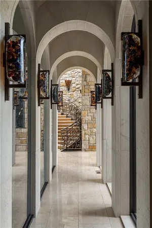 $9,900,000 | 472 Winnebago Drive, Lake Winnebago, MO 64034