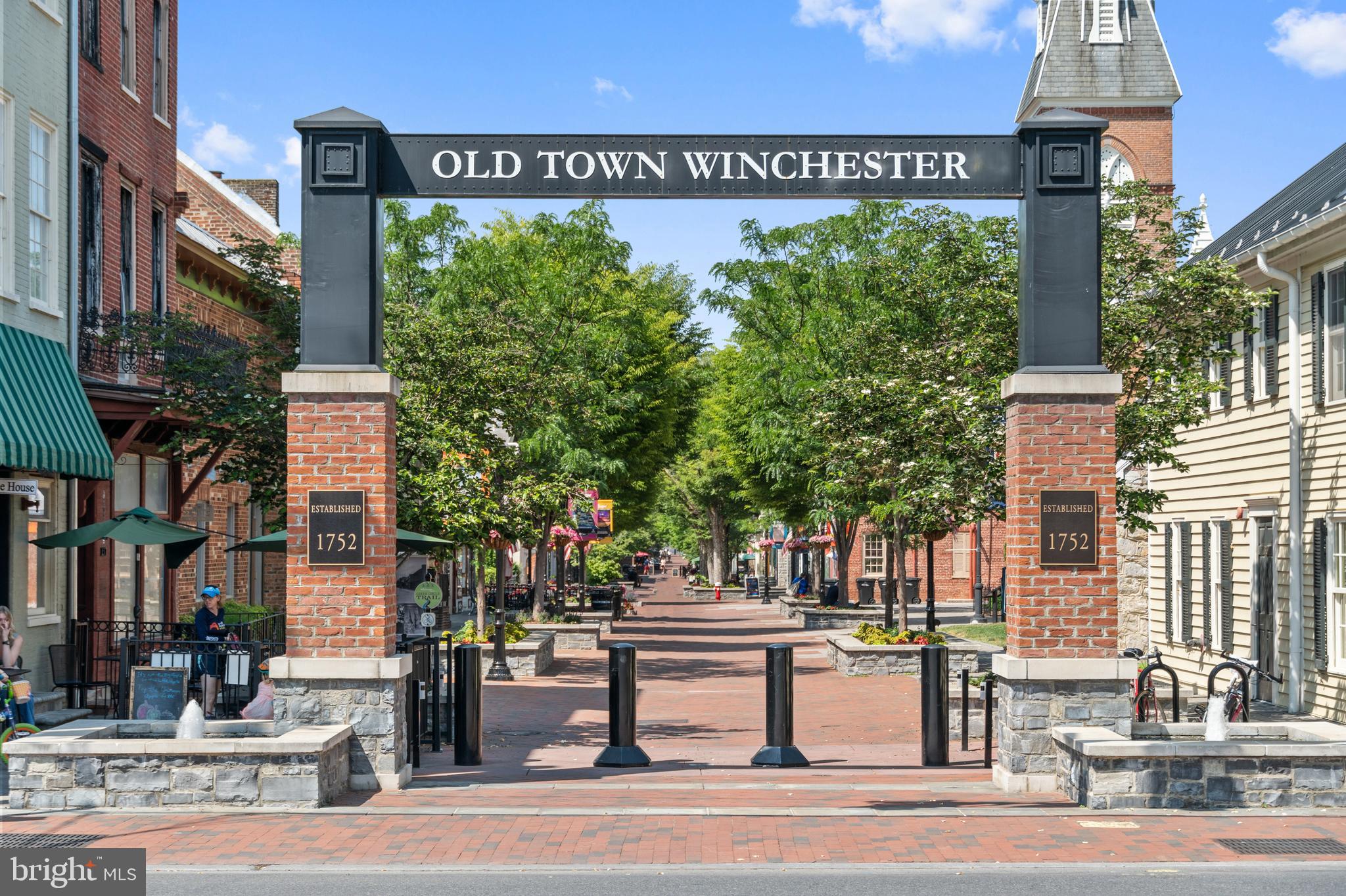 154 Williamson Road Winchester, VA 22602 - Photo 7 of 10 a sign on the side of a street