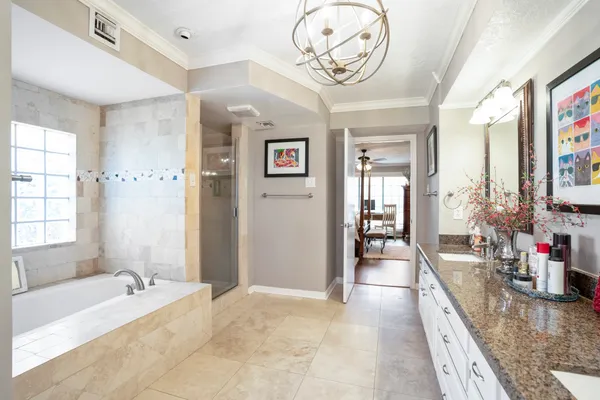 $1,499,000 | 37 Doe Run Drive, The Woodlands, TX 77380