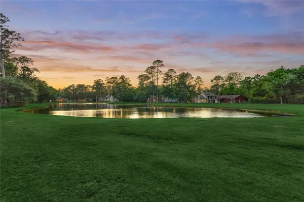 $1,499,000 | 37 Doe Run Drive, The Woodlands, TX 77380