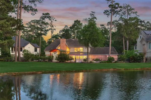 $1,499,000 | 37 Doe Run Drive, The Woodlands, TX 77380