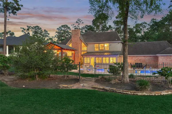 $1,499,000 | 37 Doe Run Drive, The Woodlands, TX 77380