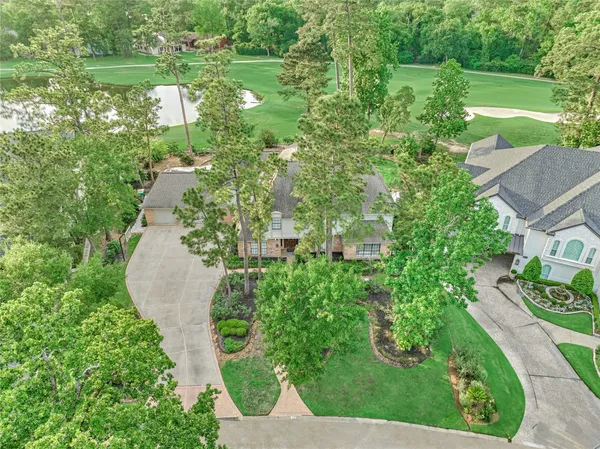 $1,499,000 | 37 Doe Run Drive, The Woodlands, TX 77380