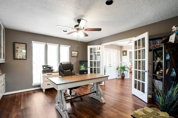 $1,499,000 | 37 Doe Run Drive, The Woodlands, TX 77380
