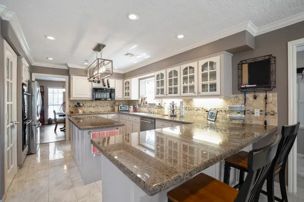 $1,499,000 | 37 Doe Run Drive, The Woodlands, TX 77380