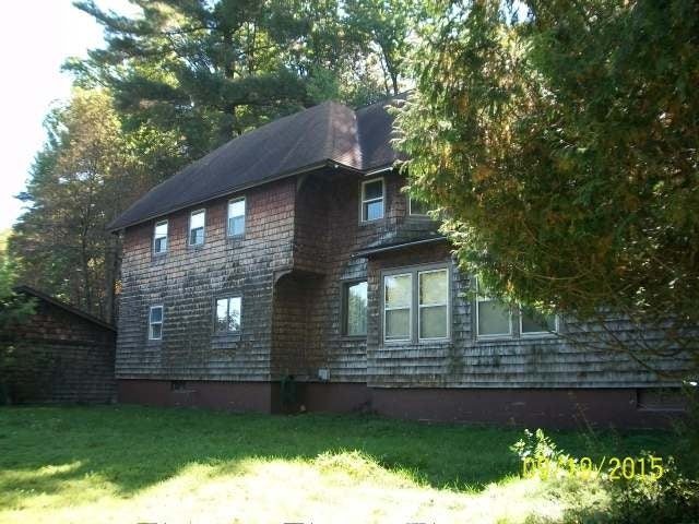 110 East Phillip Street Rhinelander, WI 54501 - Photo 2 of 9 Gallery Image 2