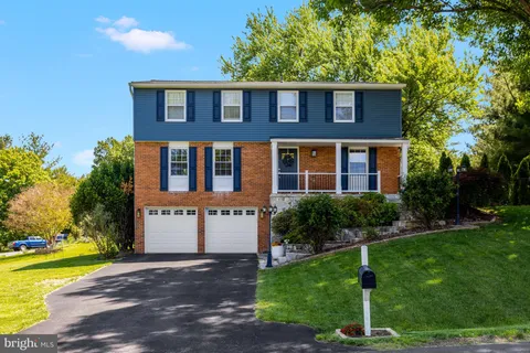 $1,250,000 | 933 War Admiral Street, Great Falls, VA 22066