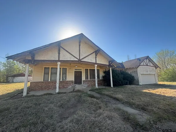 $399,000 | 2141 N Highway, Pittsburg, TX 75686