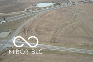 600 South S Chalmers, IN 47929 - Photo 5 of 17