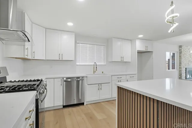 a view of a backyard with a small space