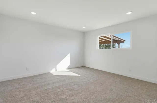 $979,876 | 421 Locdel Court, Chula Vista, CA 91911