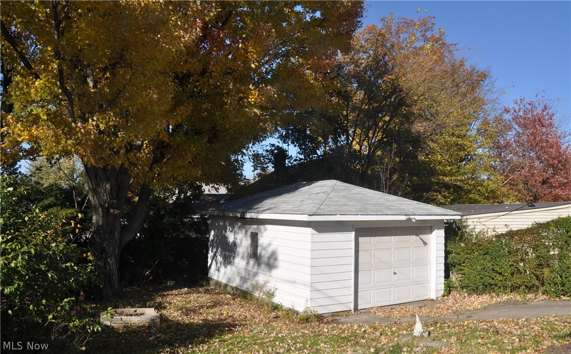 14116 Triskett Road Cleveland, OH 44111 - Photo 19 of 19 Gallery Image 19