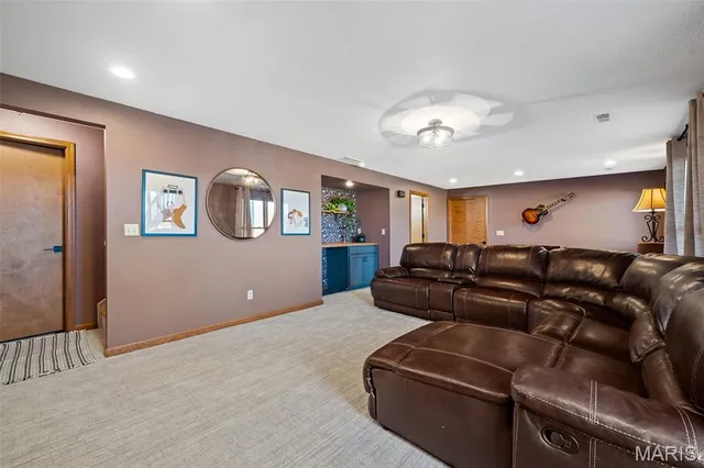 $425,000 | 2159 Litz Boulevard, Jackson, MO 63755