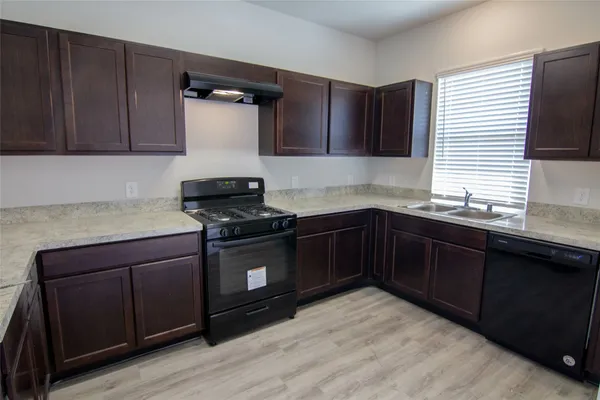 $2,200 | 5638 Hawksbury Creek Trail, Katy, TX 77449