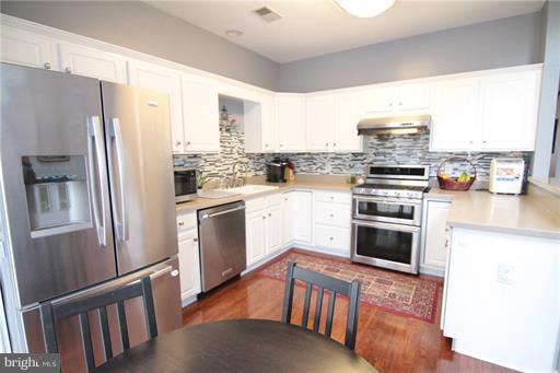 29 York Road Princeton Junction, NJ 08550 - Photo 7 of 18 Gallery Image 7