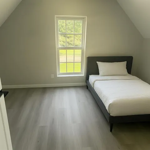 $174,750 | 616 South 7th Street, Burlington, KS 66839