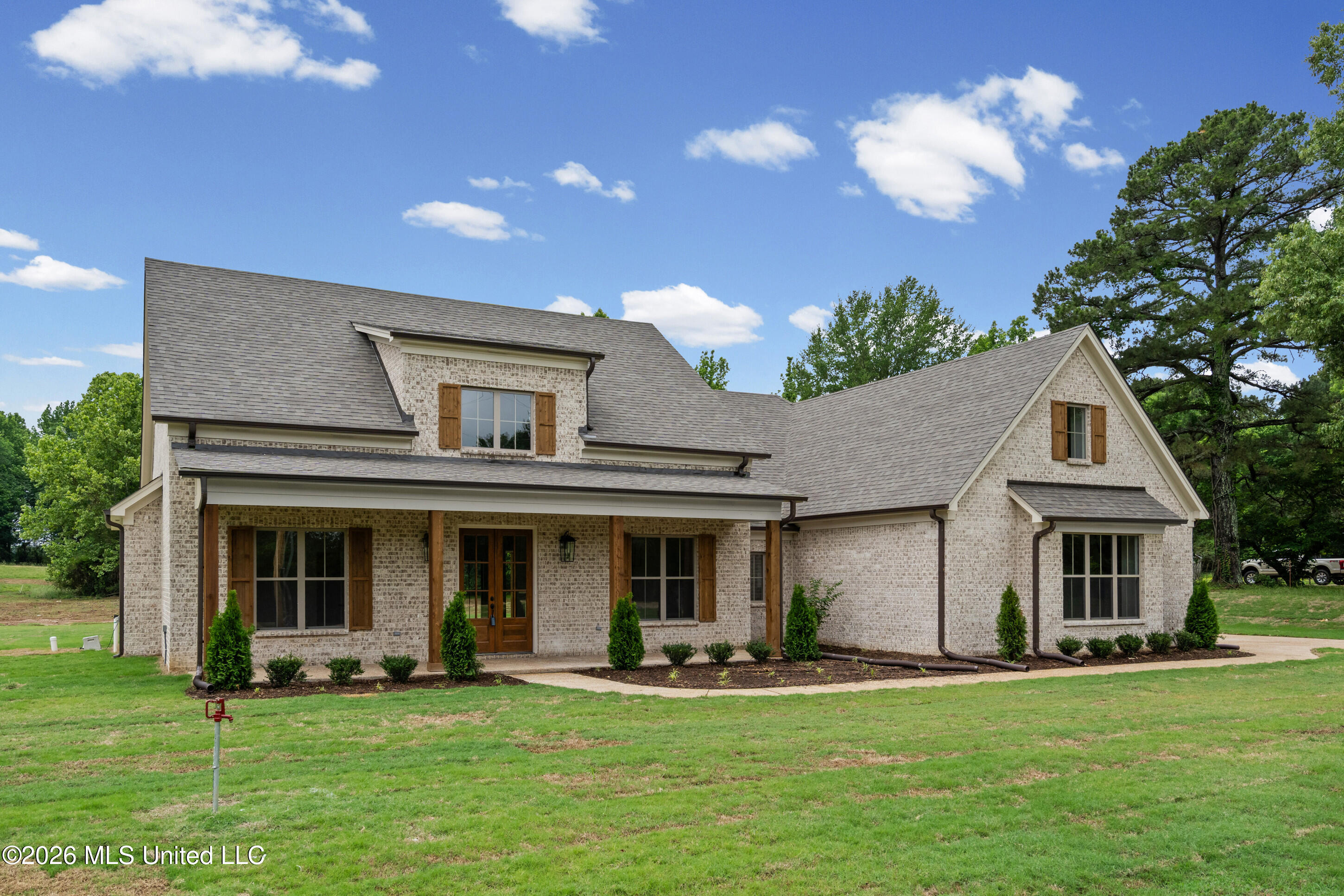 12331 Ingrams Mill Road Byhalia, MS 38611 - Photo 2 of 38 3__dsc3792_print