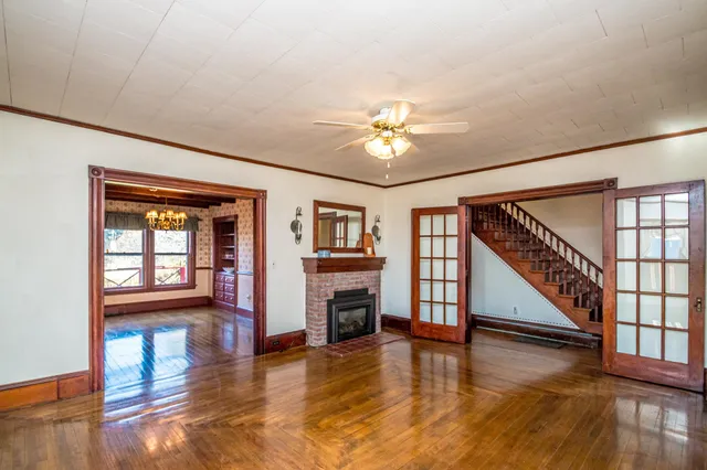 $329,000 | 56 South Lunenburg Road, Lunenburg, VT 05906